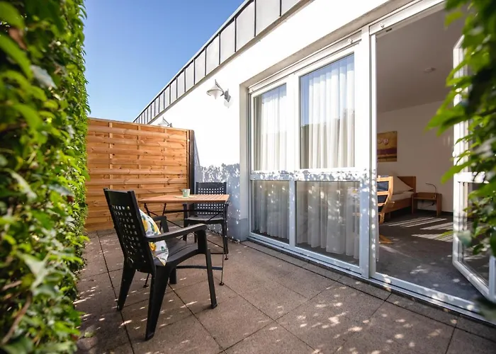 Phonix Guest house 2*